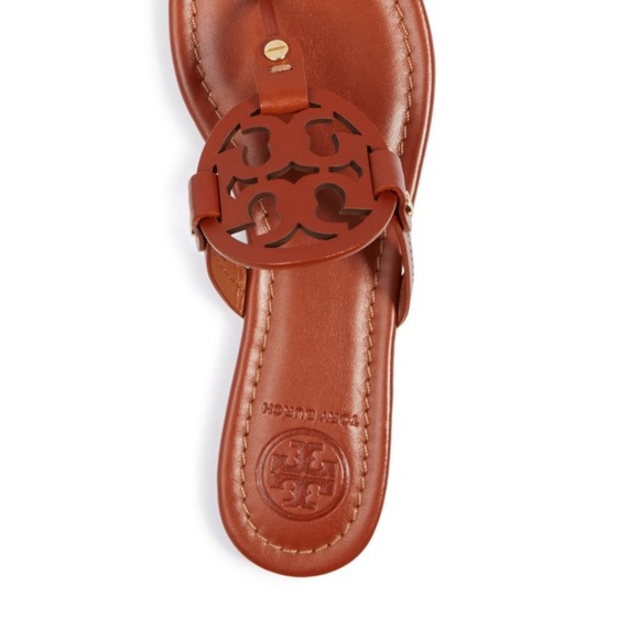 Tory Burch Vintage Vachetta Leather Flip Flops - Picture 3 of 5
